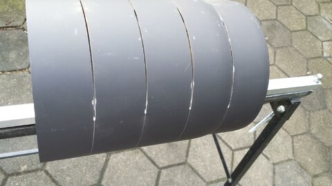 Stahl Drift Reifen:
mit der Flex 50mm schneiden